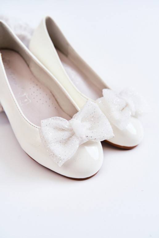 Laste jalanõud Laque Balerinki lipsukesega valget värvi Zolly