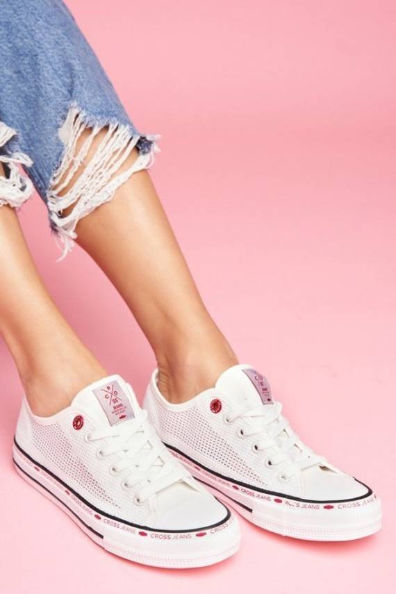 Naiste saapad Cross Jeans valget värvi