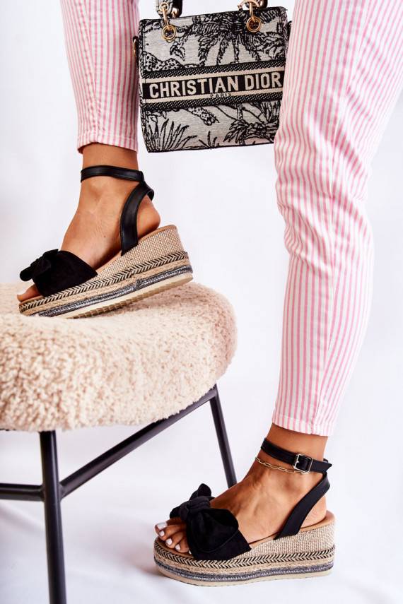 Seemisnahksed platvormkingad mustad Natina