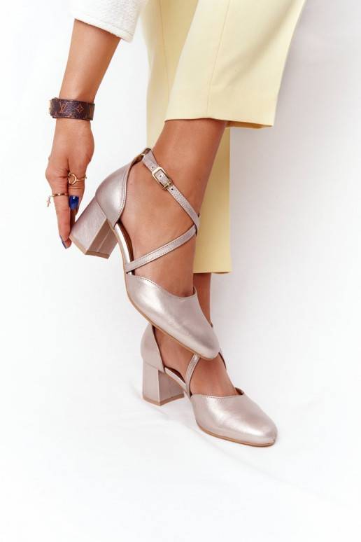 Kõrge kontsaga kingad Kuldset värvi 04070-25