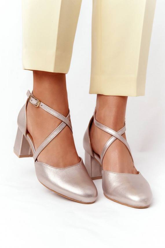 Kõrge kontsaga kingad Kuldset värvi 04070-25