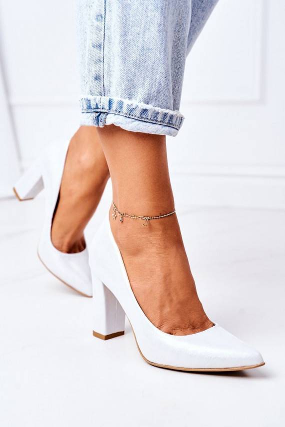 Satiinist Kingad  Shoes 2453 Hõbedat värvi