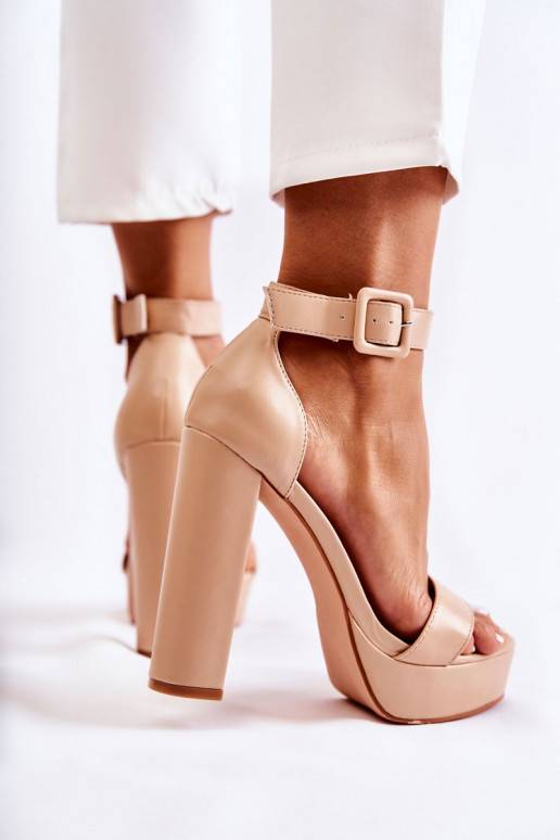   sandaalid kõrge jämeda kontsaga beeži värvi Medanos