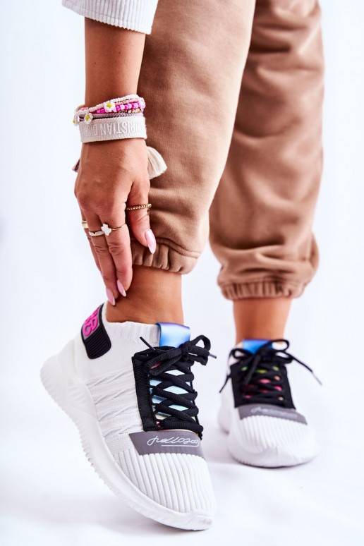    Sportliku stiiliga jalanõud Sneakers tüüpi jalanõud valget värvi Klayra