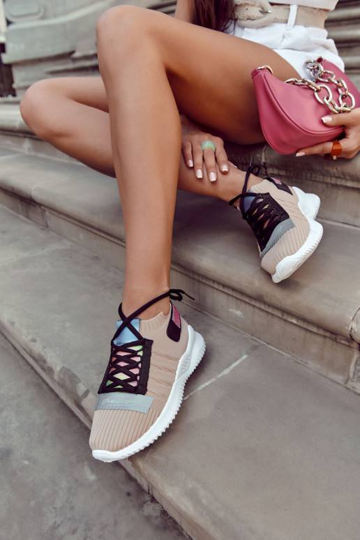    Sportliku stiiliga jalanõud Sneakers tüüpi jalanõud beeži värvi Klayra