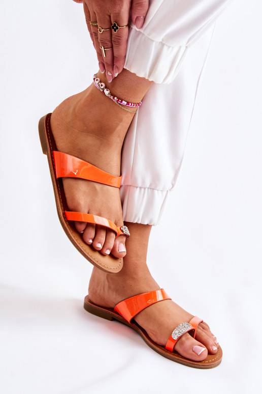   Laque Plätud moodsad varbavahe-sandaalid oranži värvi Jimena