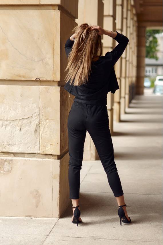 Naiste kolmekordne puuvillane komplekt mustas värvitoonis