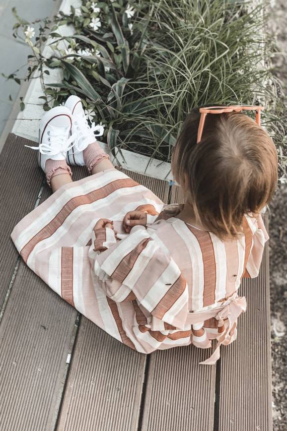 Laste vabaajajalatsid Klassikalise mudeli valget värvi Filemon