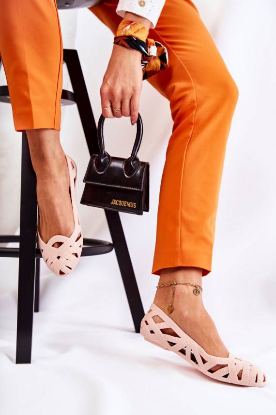   kummist Baleriinad Nude Indila