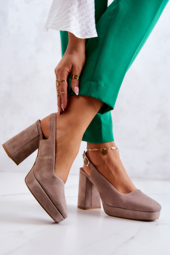 Kingad seemisnakhsed  05441-10 beeži värvi