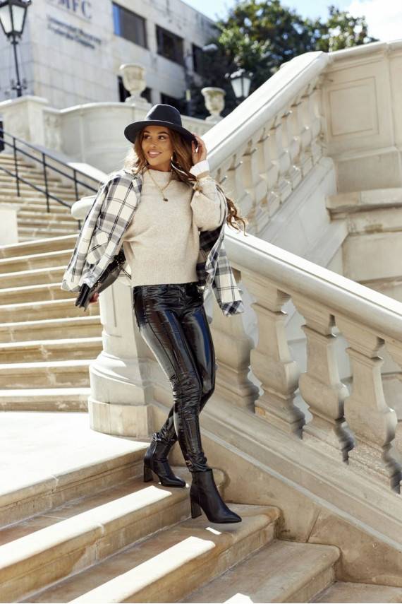   Naiste poolsaapad mustad kõrge jämeda kontsaga Olastis