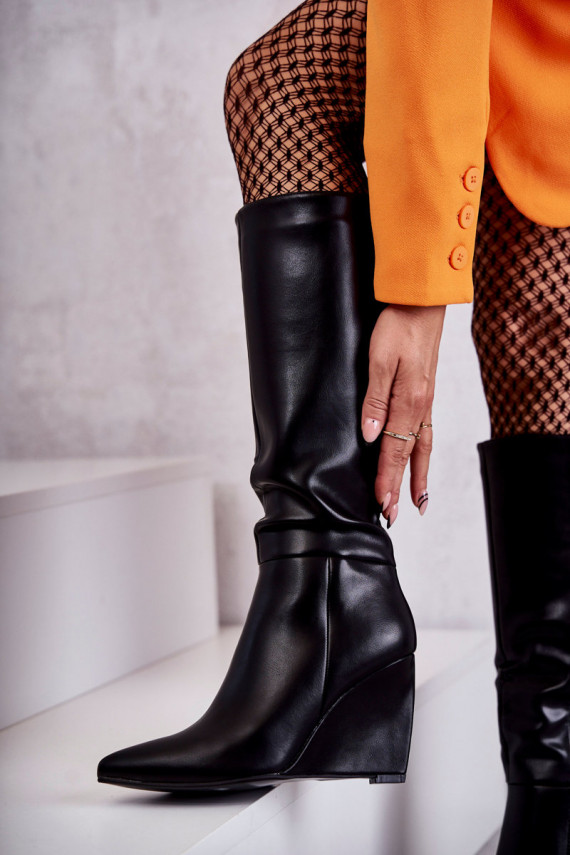     pika säärega saapad platvormiga mustad Arlene