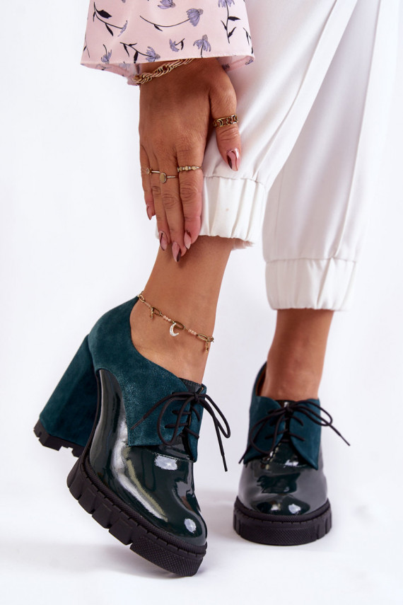 Moekad seemisnakhsedowo-Laque Naiste poolsaapad platvormiga Rohelist värvi Carisa