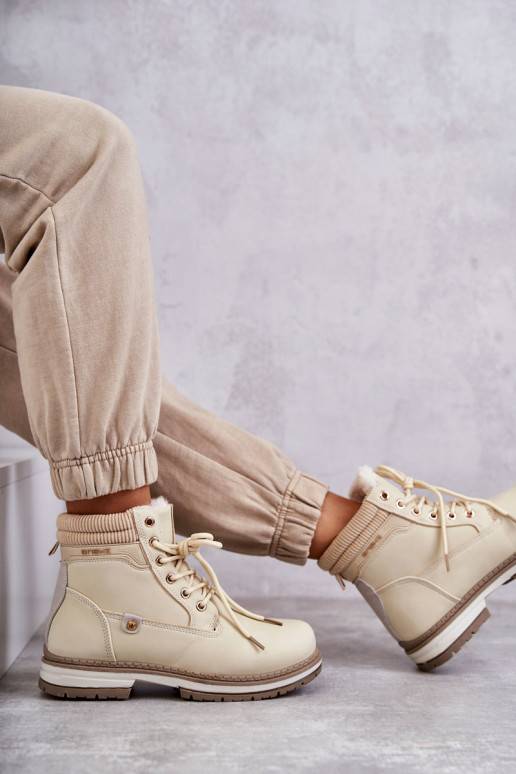   voodriga Naiste poolsaapad jalanõud beeži värvi Liv