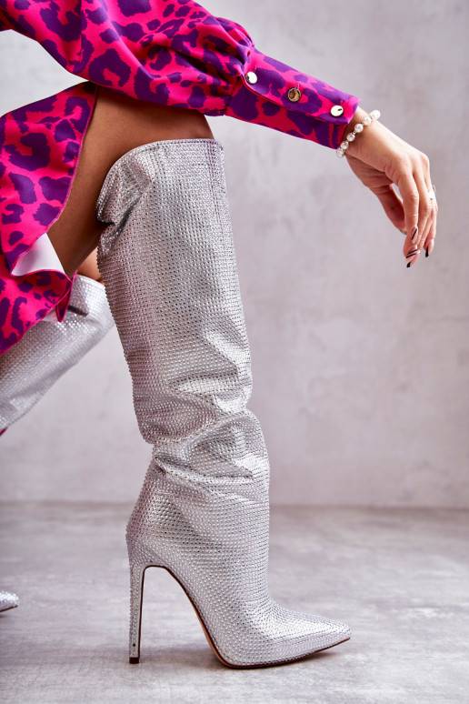 Moekad pika säärega saapad kõrge jämeda kontsaga säravate kristallidega Hõbedat värvi Lovisa