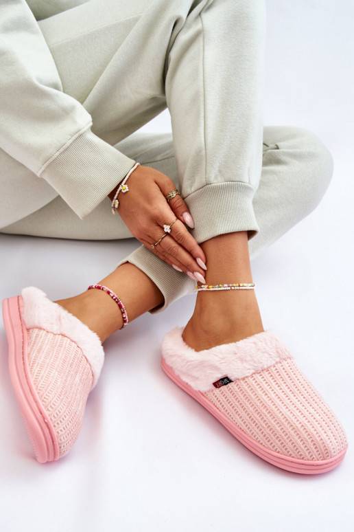   Soojad sussid  karusnahaga Tumeroosad värvi Leriss