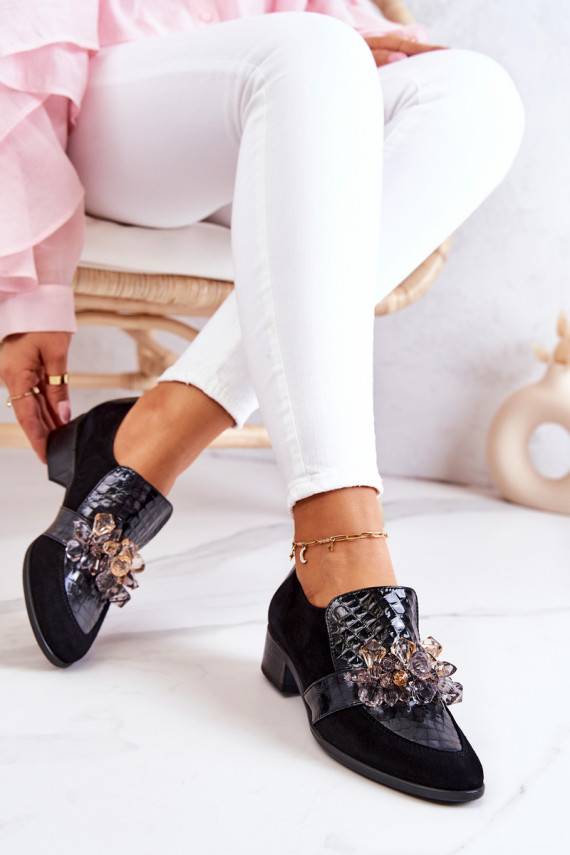 seemisnakhsed jalatsid kaunistustega mustad Davine