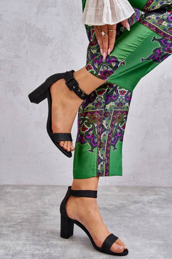  kõrge jämeda kontsaga mustad Maxim