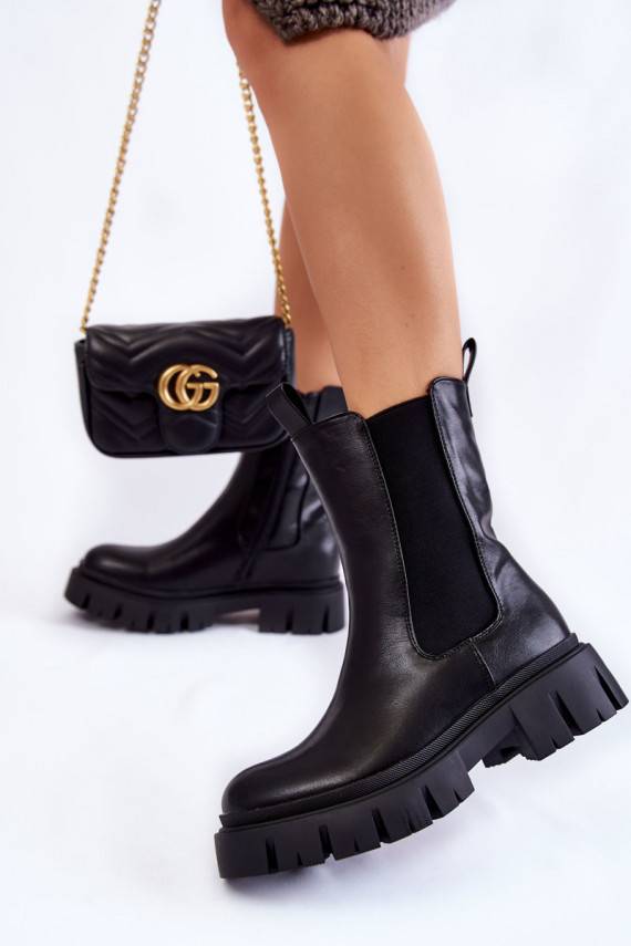   massiivsed saapad platvormiga mustad Aliana