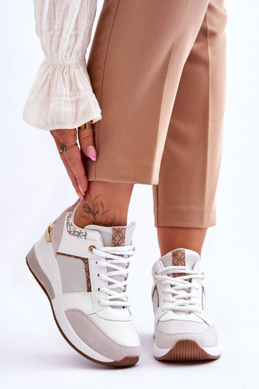   Sneakers tüüpi jalanõud platvormiga valget värvi Chevre