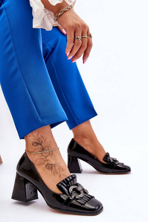 Laque Mugavad Kingad mustad Mercy