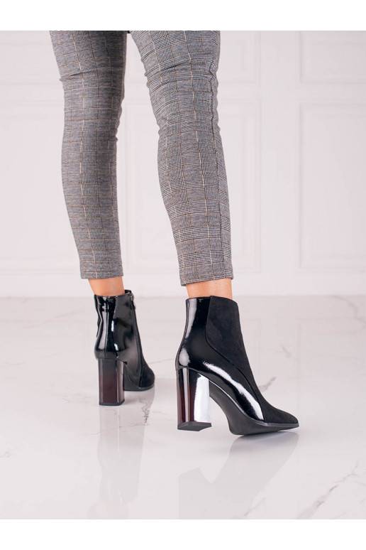 seemisnakhsed Mustad Naiste kingad...