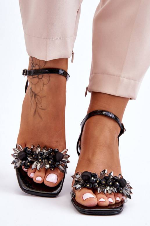 Naistesandaalid   mustad Benicio