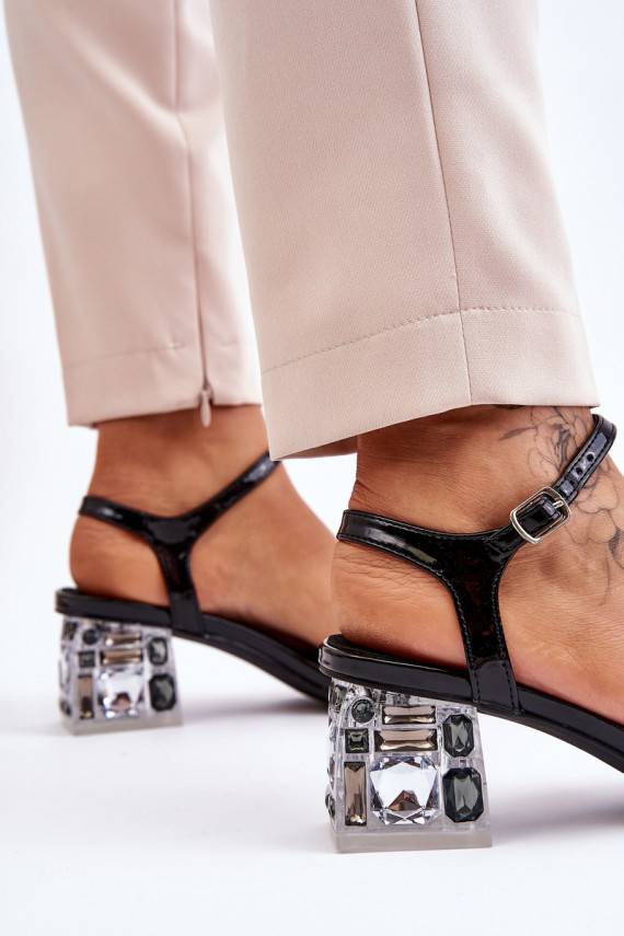 Naistesandaalid   mustad Benicio