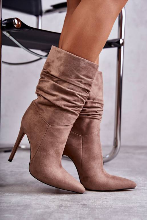   Marszczone Naiste poolsaapad pika säärega saapad pruunid värvi Laguna